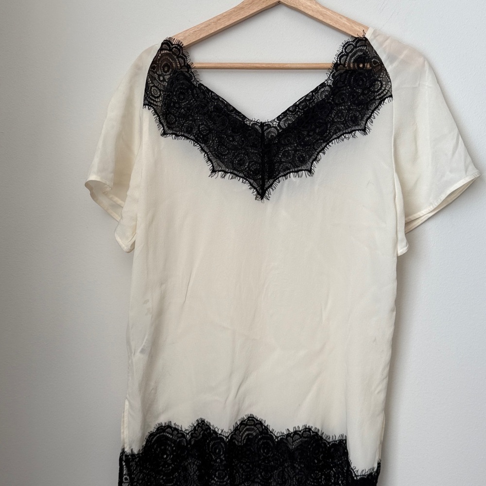 Escada Sport Black and Cream Lace Top - Picture 4 of 10